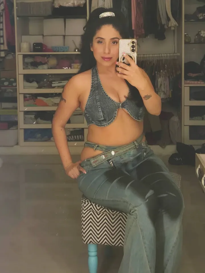 Neha Bhasin