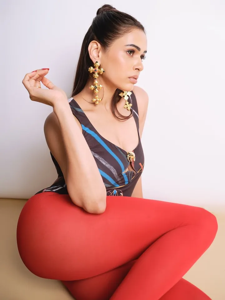Shalmali Kholgade