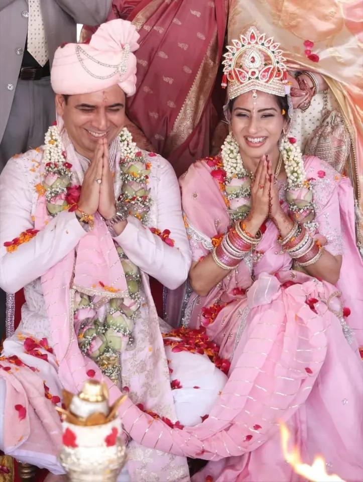 Ashlesha Savant Sandeep Baswana