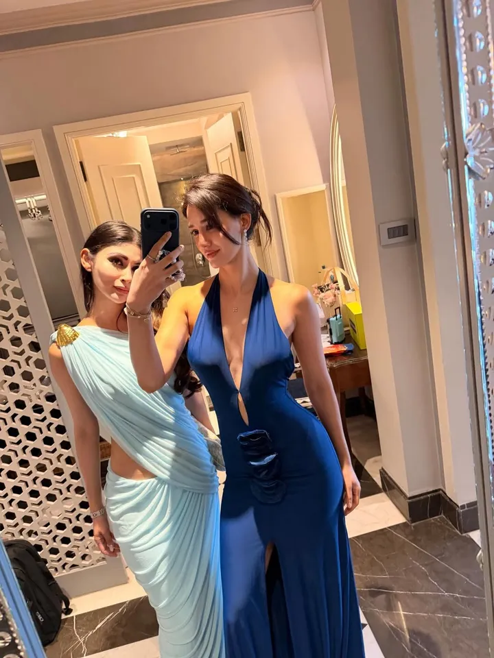 Disha Patani Mouni Roy