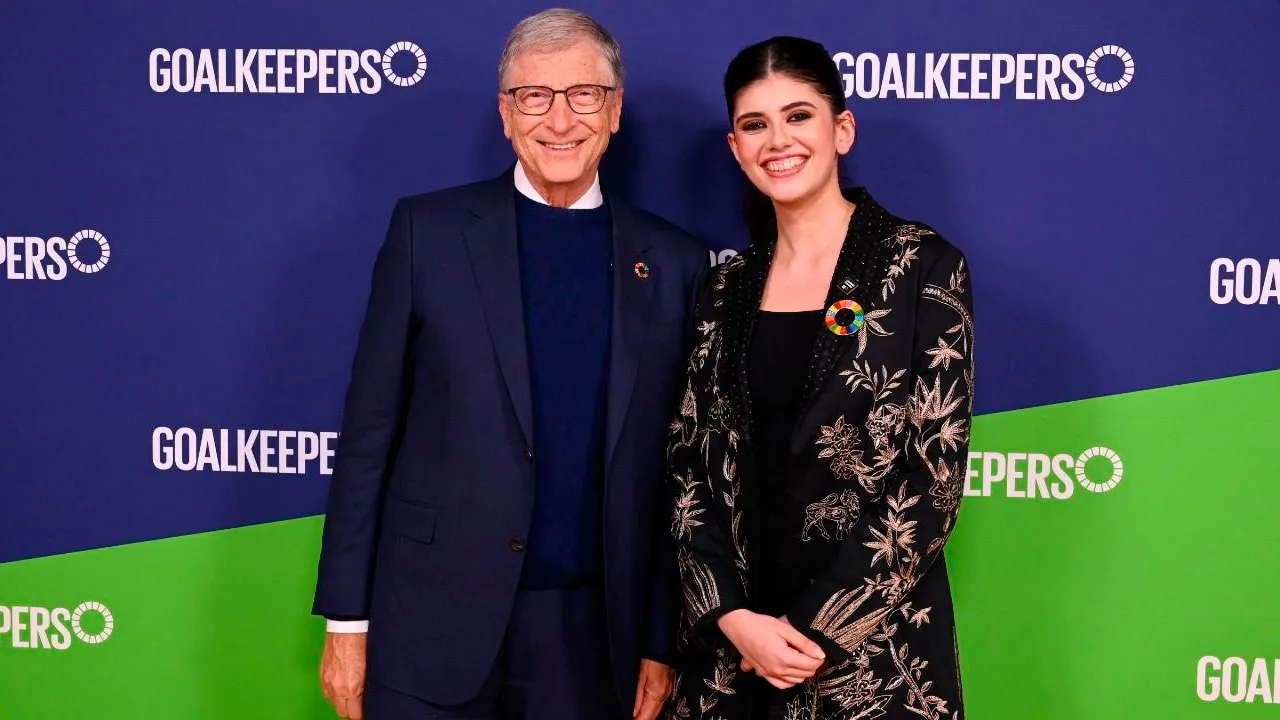Sanjana Sanghi and Bill Gates