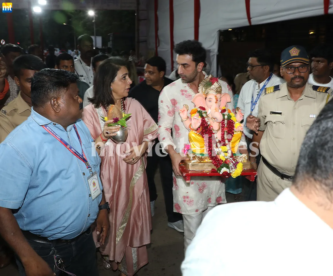 Ranbir Kapoor Neetu Kapoor