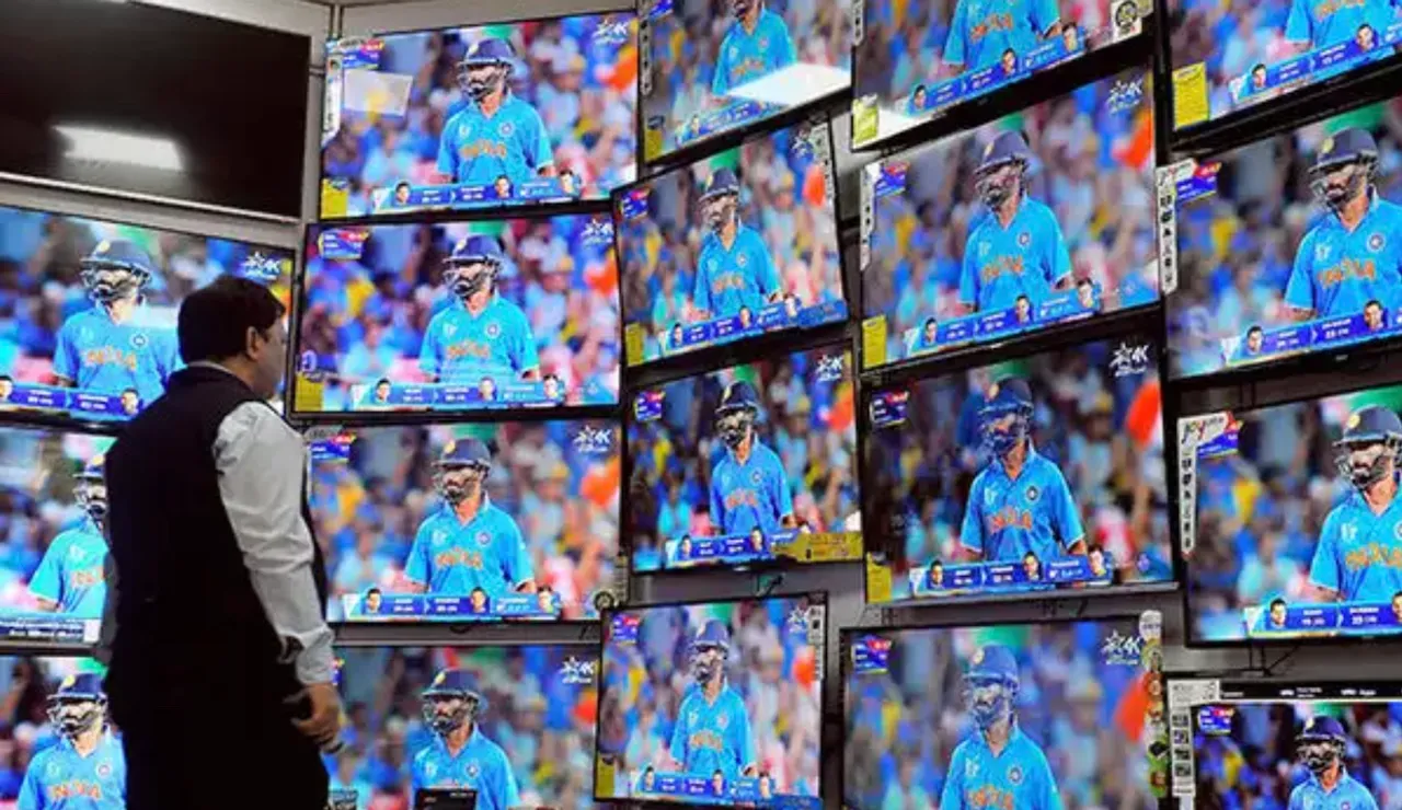 Cricket television