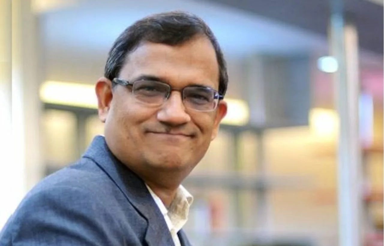 Dipak Gupta Kotak.jpg