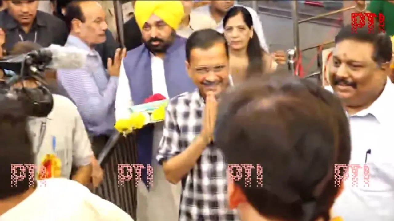 Delhi Chief Minister Arvind Kejriwal along with his wife Sunita and Punjab counterpart Bhagwant Mann offered prayers at the Hanuman temple in central Delhi's Connaught Place