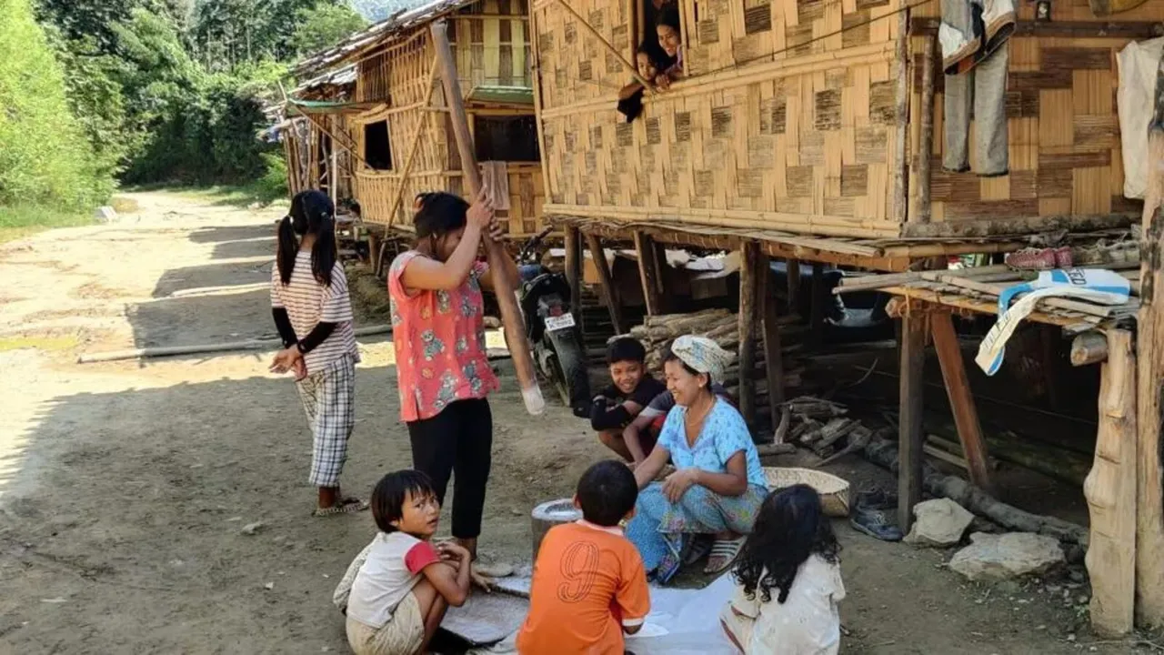 Myanmar refugees.jpg