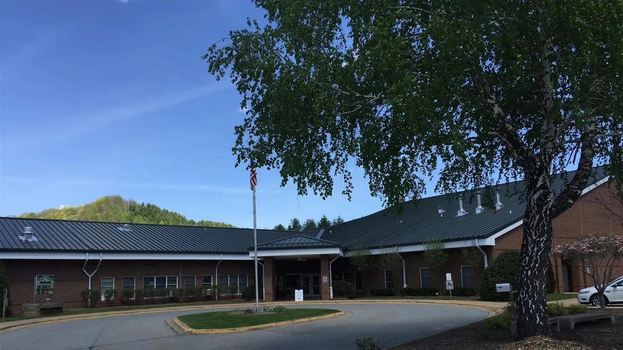 mabel school.jpg