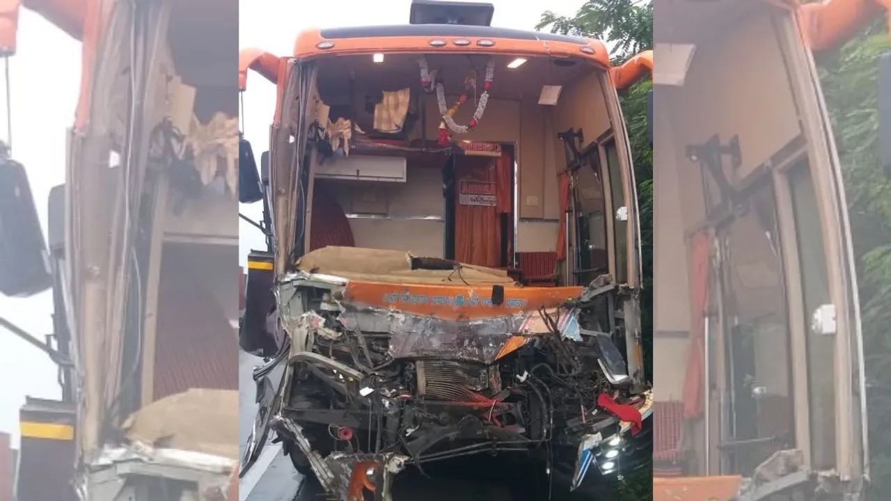 Mumbai-Pune Expressway bus accident