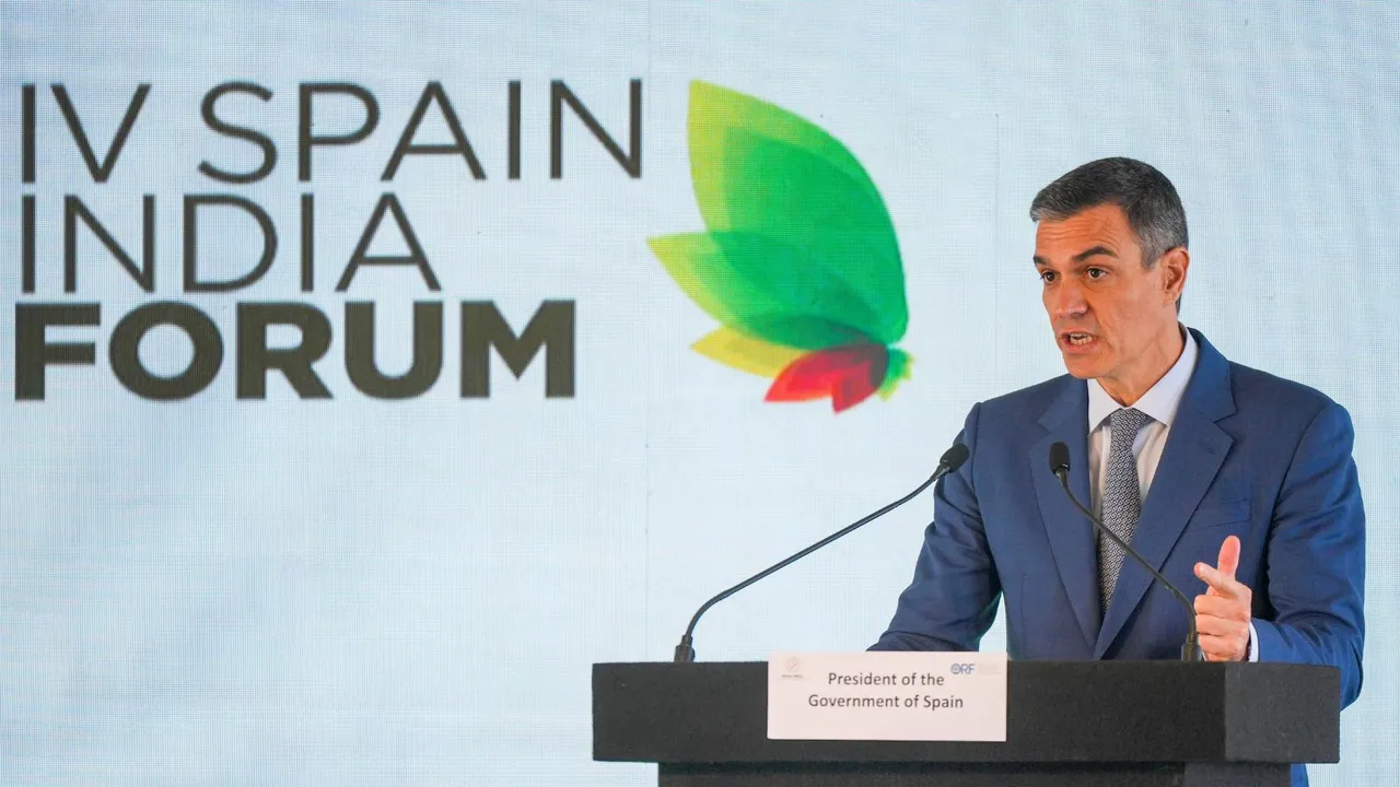 Spanish Prime Minister Pedro Sanchez addresses at a conclave titled 'Spain and India Partnership Amid Geopolitical and Technological Challenges', in Mumbai, Tuesday, Oct. 29, 2024.