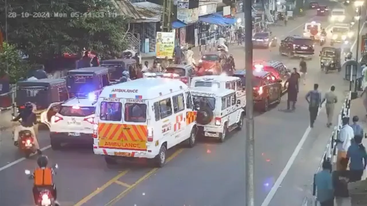 Kerala CM convoy collision
