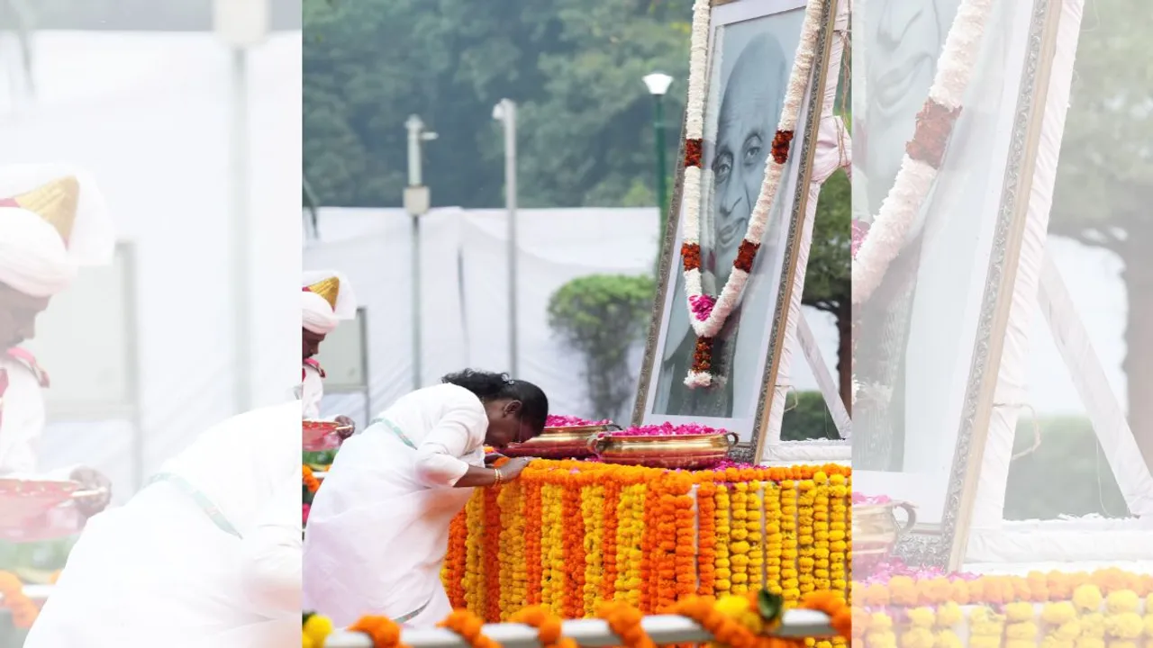 President Droupadi Murmu pays homage to Sardar Vallabhbhai Patel on his birth anniversary, at Patel Chowk, in New Delhi, Thursday, Oct 31, 2024