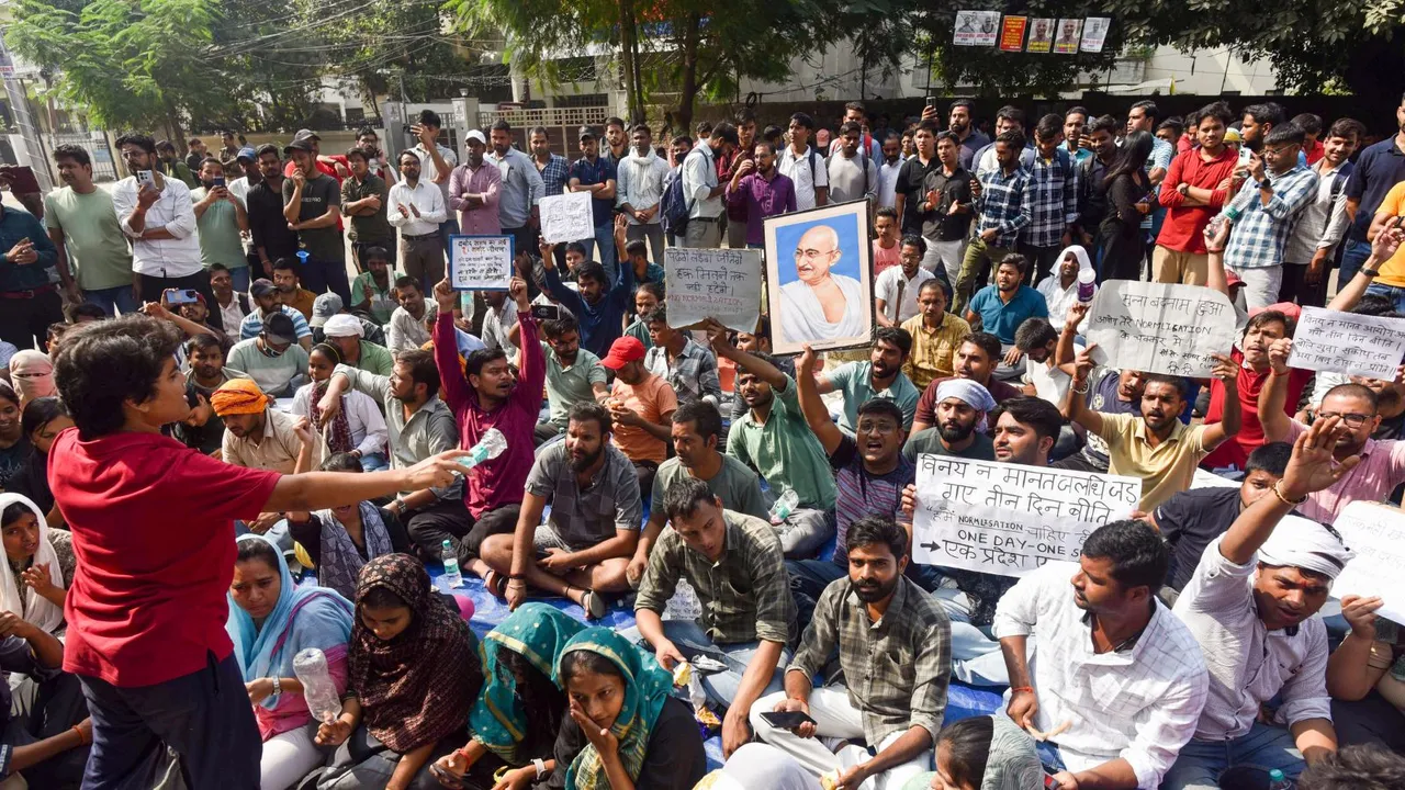 Civil services aspirants stage a protest against Uttar Pradesh Public Service Commission (UPPSC), in Prayagraj, Wednesday, Nov. 13, 2024.