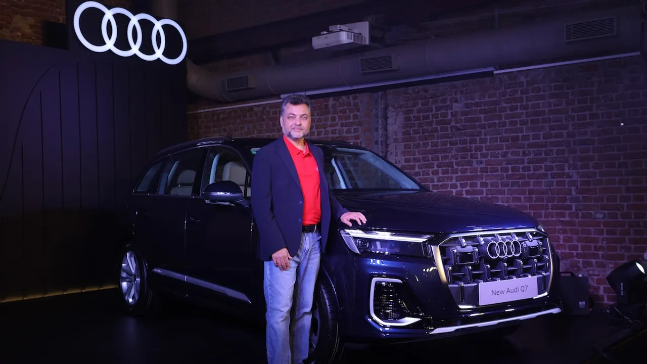 Balbir Singh Dhillon, Head of Audi India, with the new Audi Q7