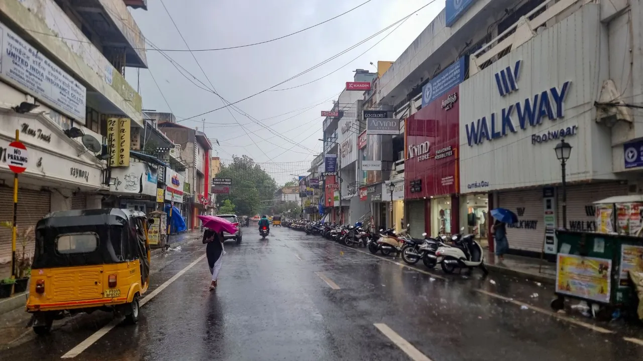 Rain lashes Puducherry owing to Cyclone Fengal, Saturday, Nov. 30, 2024.