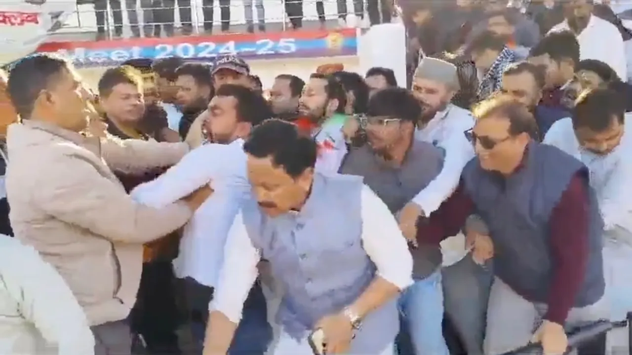 Congress' Uttarakhand chief Karan Mahara clashed with journalists