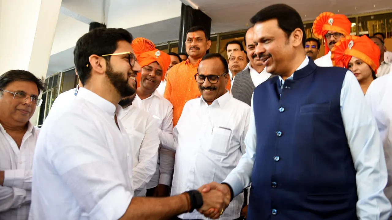Maharashtra Chief Minister Devendra Fadnavis and Shiv Sena (UBT) leader Aaditya Thackeray during the Special session of Maharashtra Assembly, at Vidhan Bhavan, in Mumbai