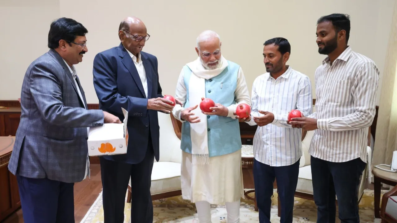 Sharad Pawar Narendra Modi Farmers