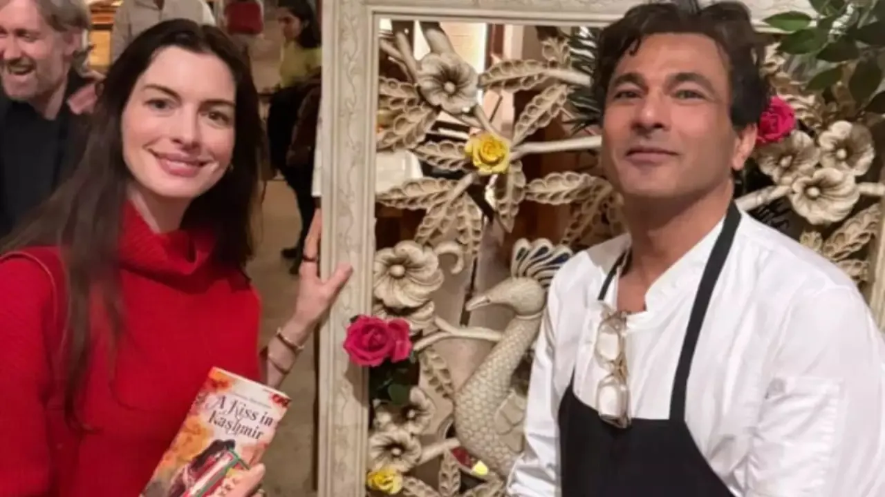 Anne Hathaway Vikas Khanna Bungalow