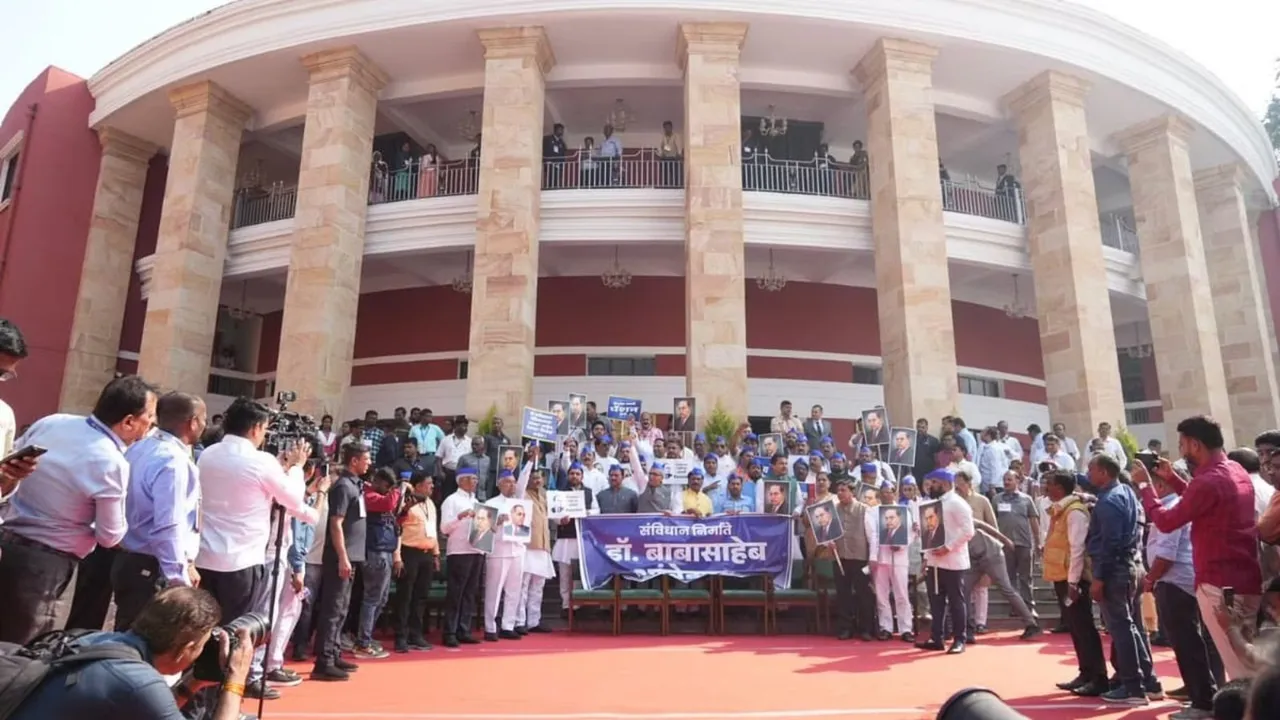 Maharashtra Assembly Congress Ambedkar