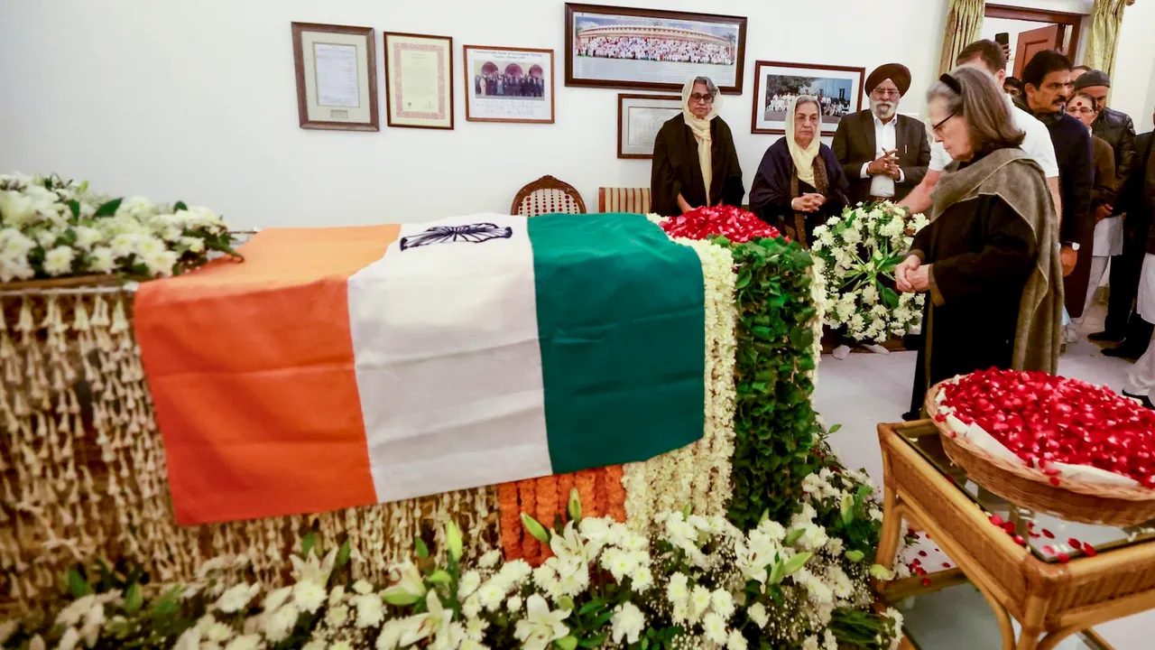 Sonia Gandhi pays her last respects to former prime minister Manmohan Singh at the latter's residence, in New Delhi, Friday, Dec. 27, 2024.