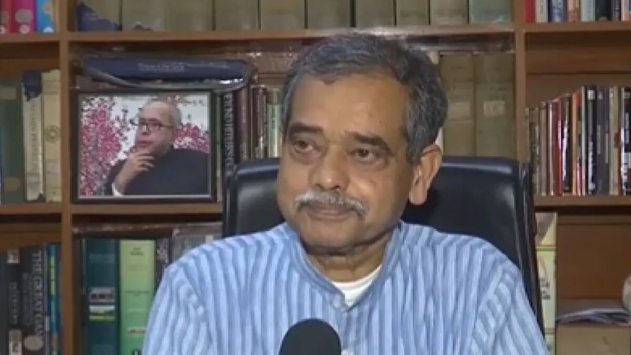 Abhijit Mukherjee Manmohan Singh