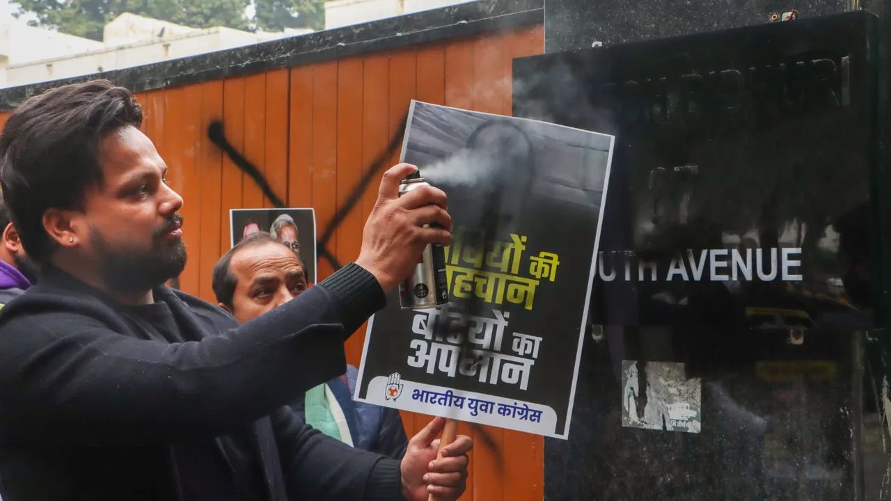 Youth Congress Protest Ramesh Bidhuri