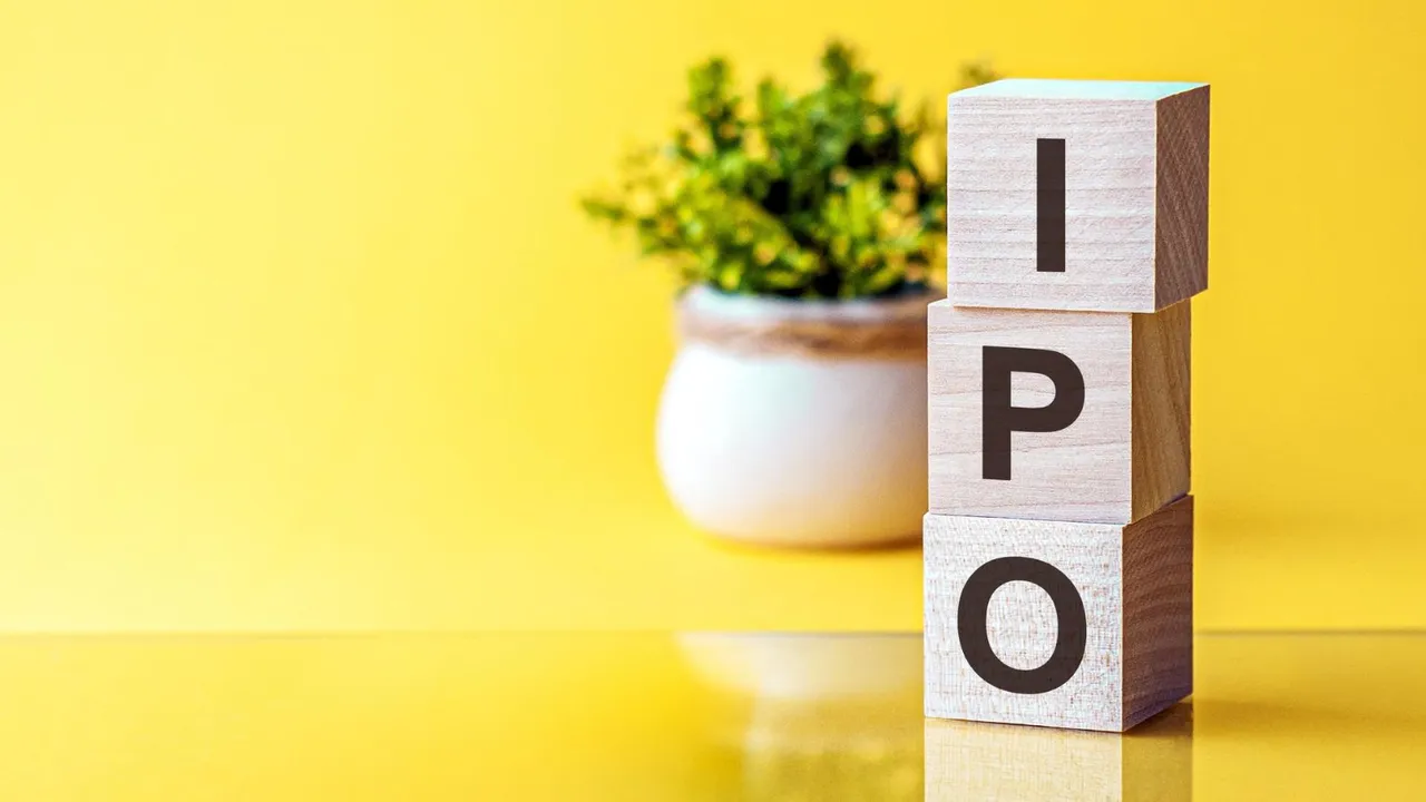 IPO