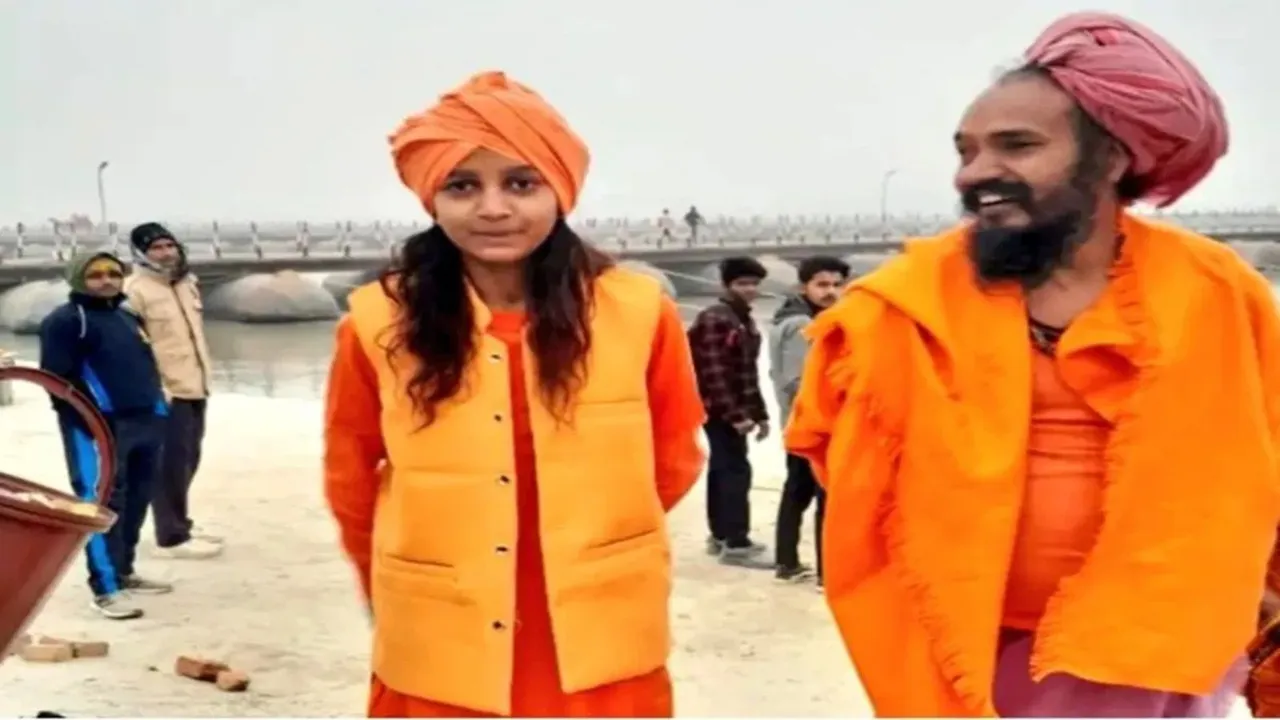 Mahant Kaushal Giri Rakhi Singh Juna Akhada
