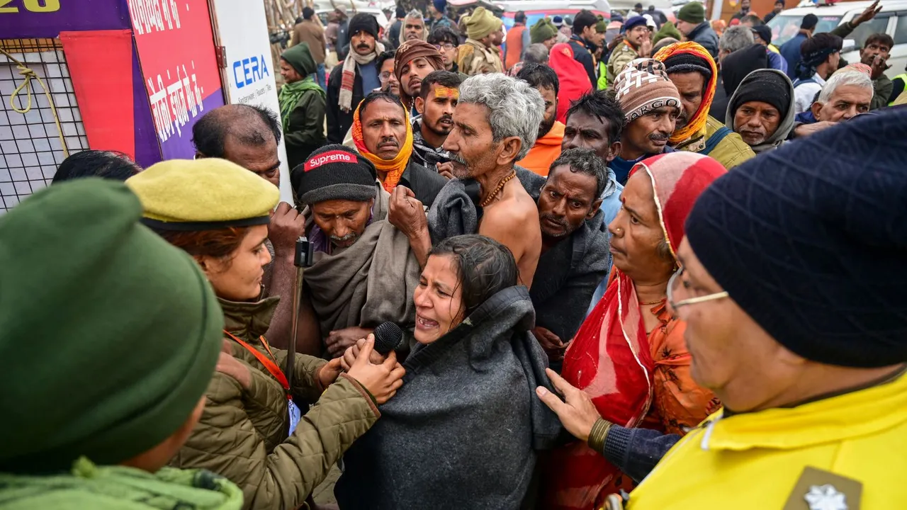 Maha Kumbh Mela 2025 Prayagraj Police Khoya Paaya