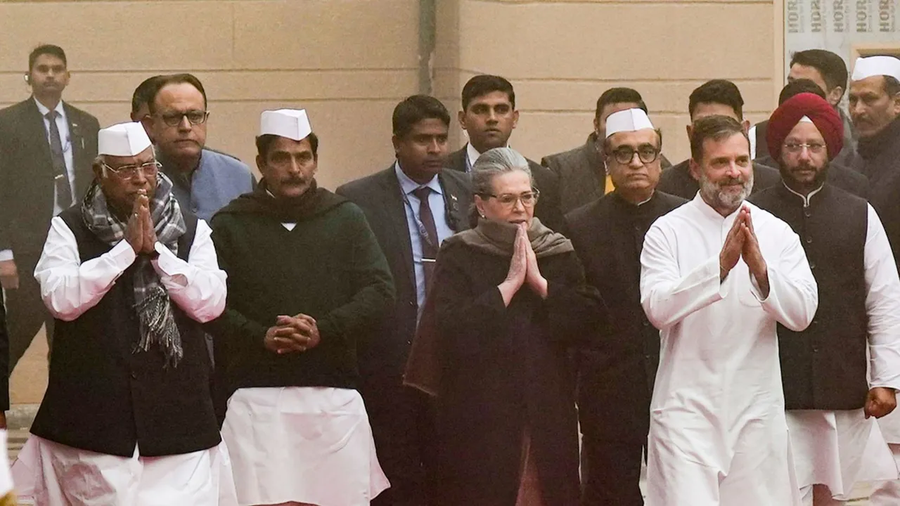 Congress Mallikarjun Kharge Sonia Gandhi Rahul Gandhi