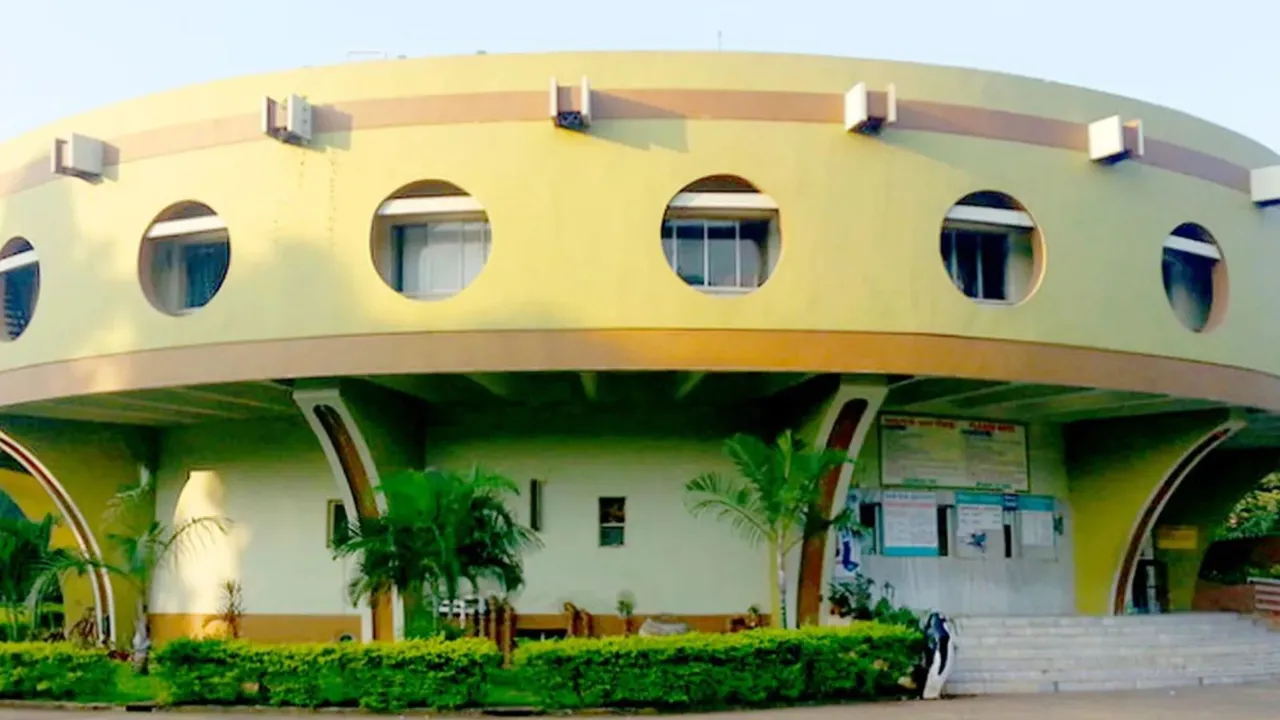 Pathani Samant Planetarium