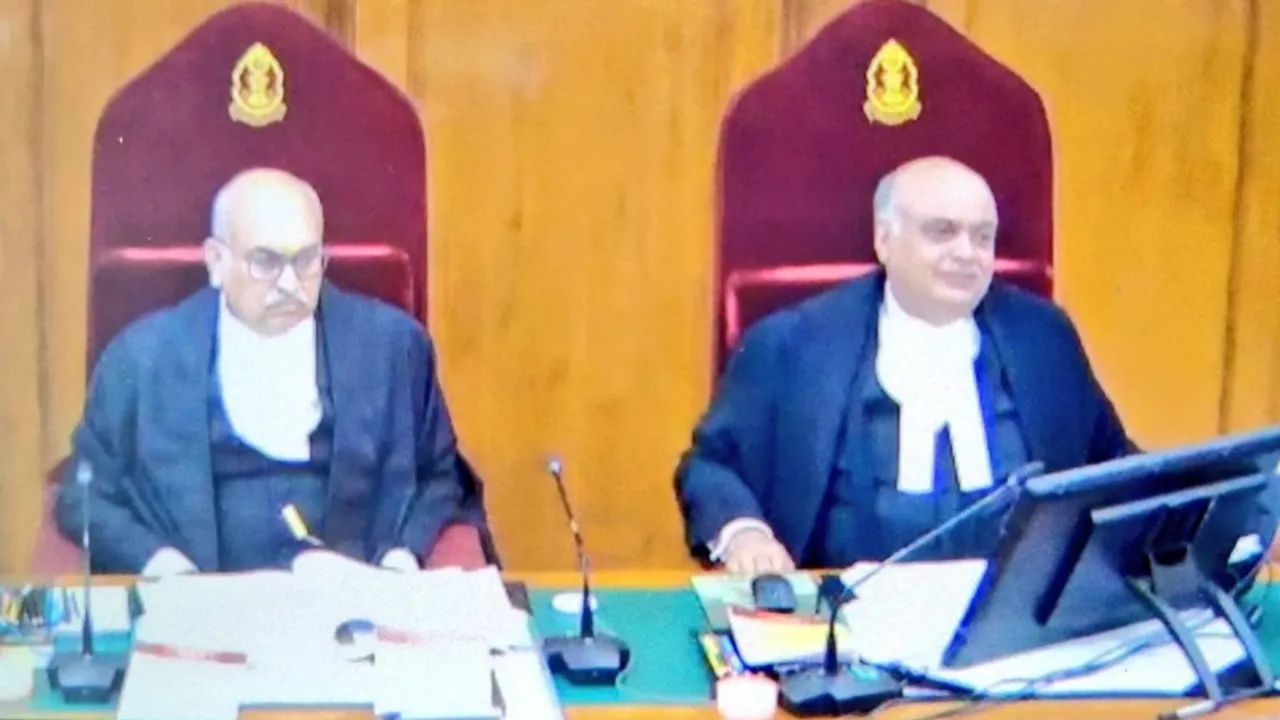 Justices Pankaj Mithal and Ahsanuddin Amanullah