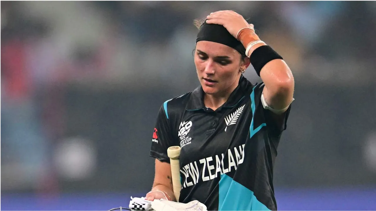 New Zealand cricketer Melie Kerr 