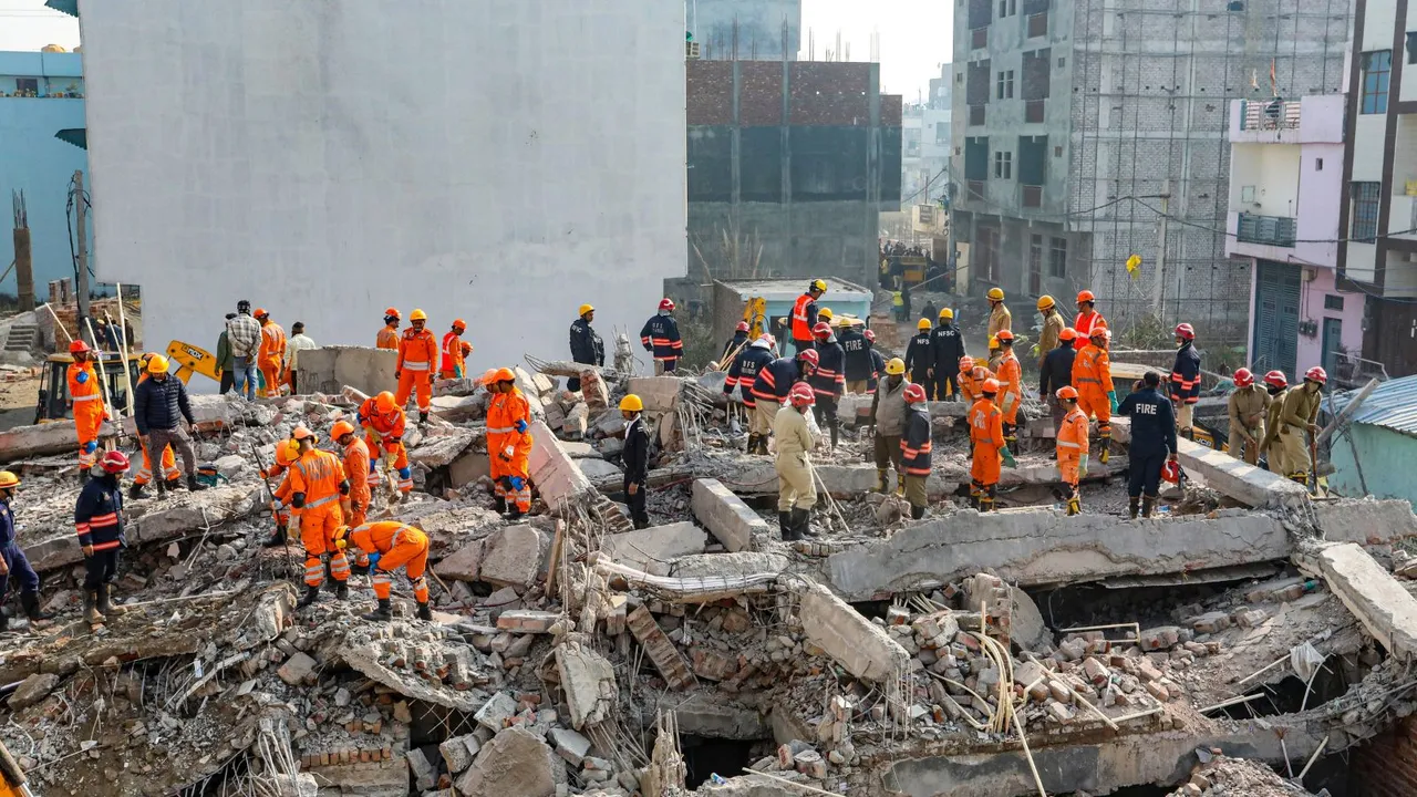 Burari building collapse