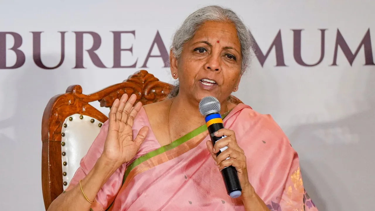 Nirmala Sitharaman FIIs Outflows