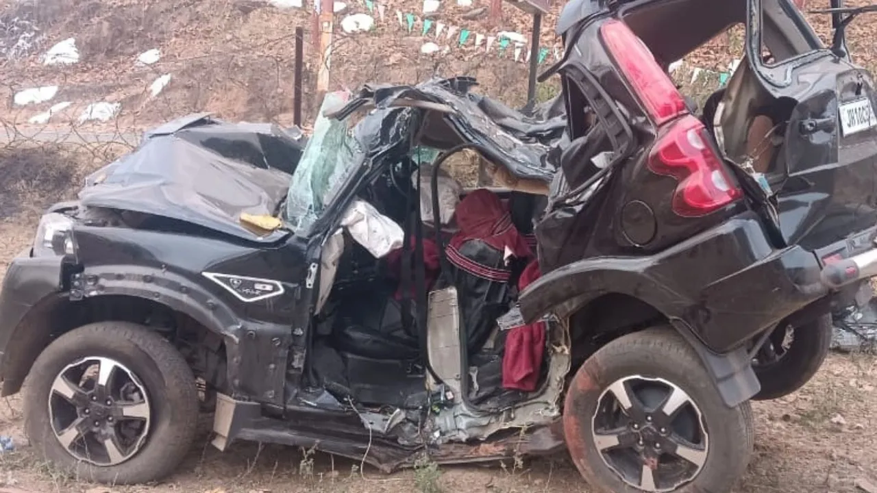 Girdih accident