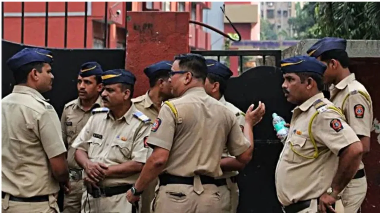 Maharashtra police image