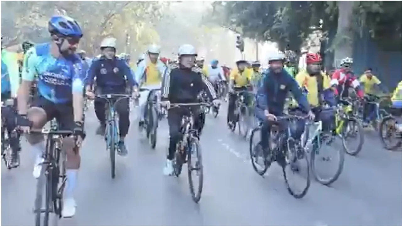 Sports minister Mansukh Mandaviya image