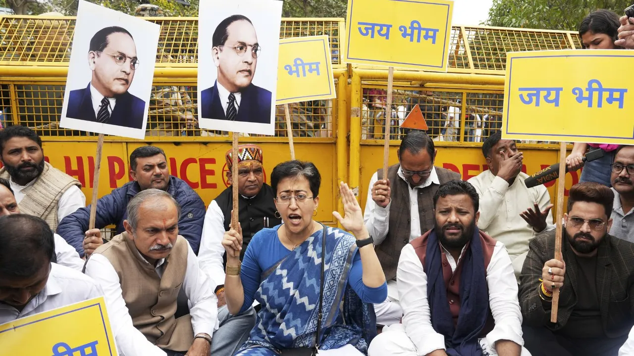 Atishi AAP protest Delhi Assembly
