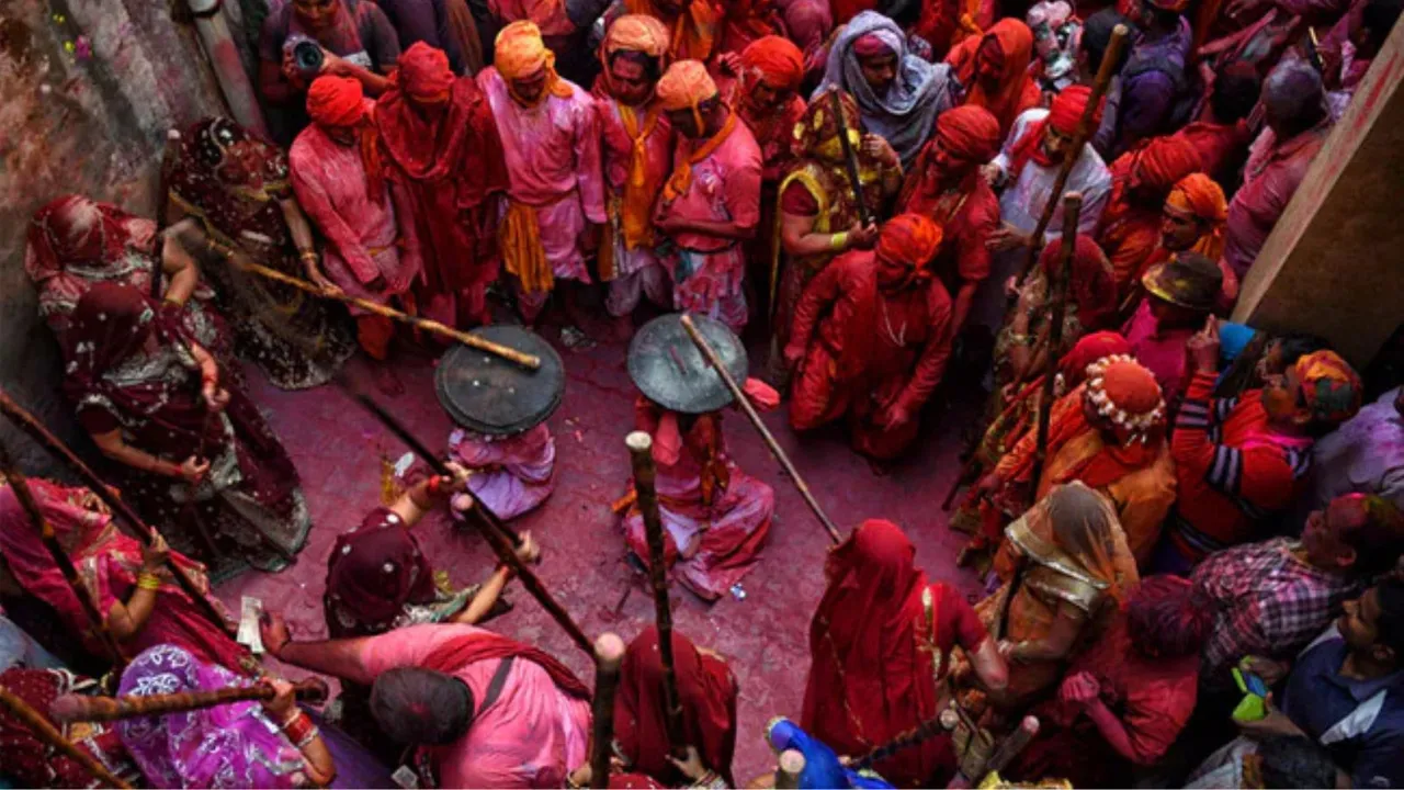 Holi celebration in Barsana image