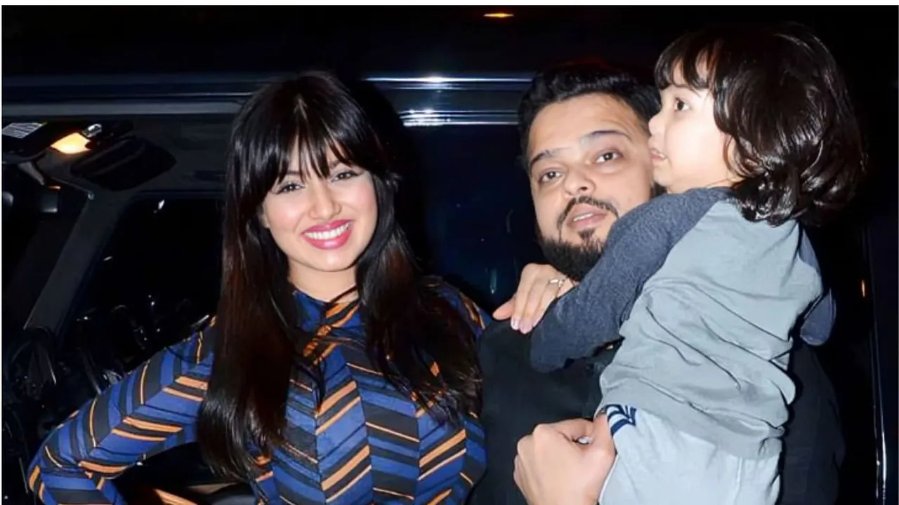 Ayesha Takia with her husband image
