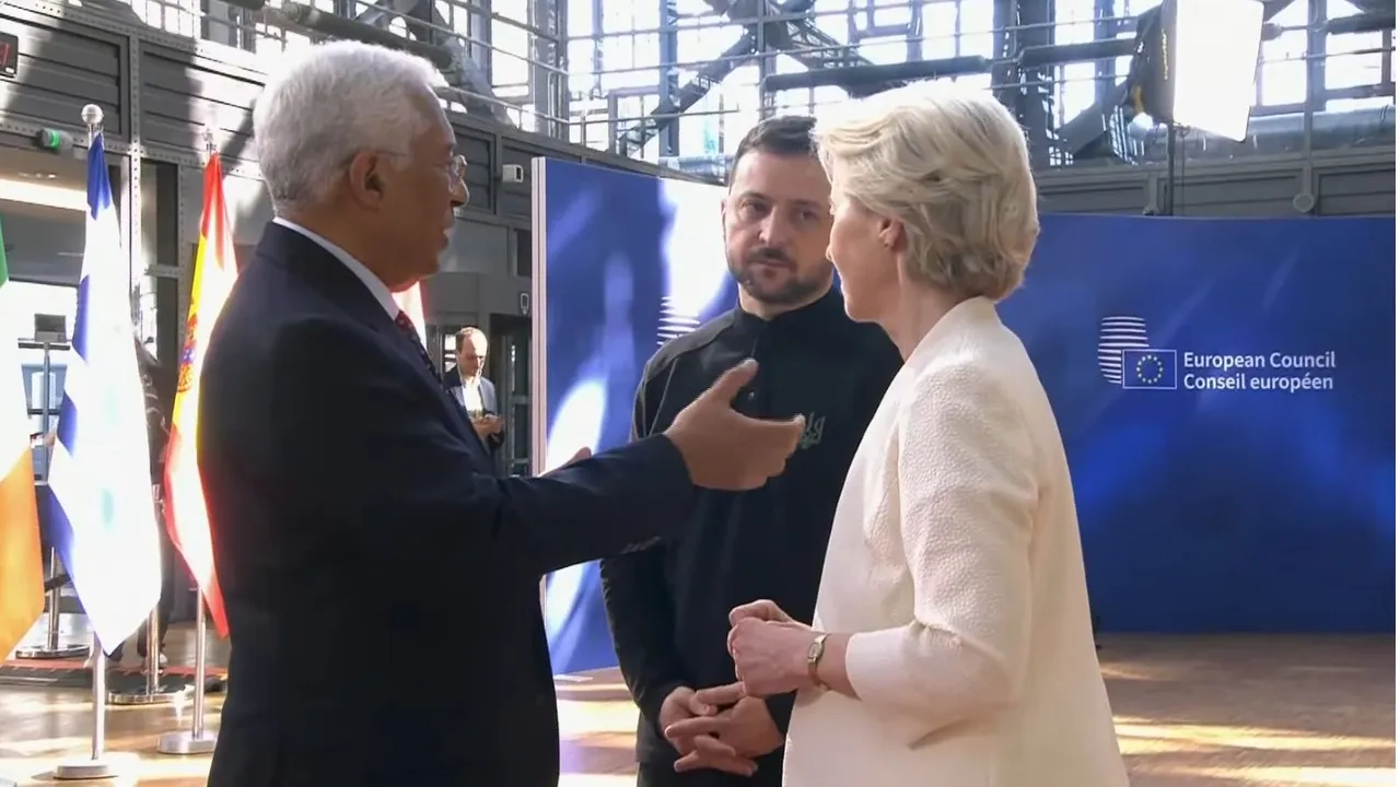 Zelenskyy with EU commissioner Ursela Von der image