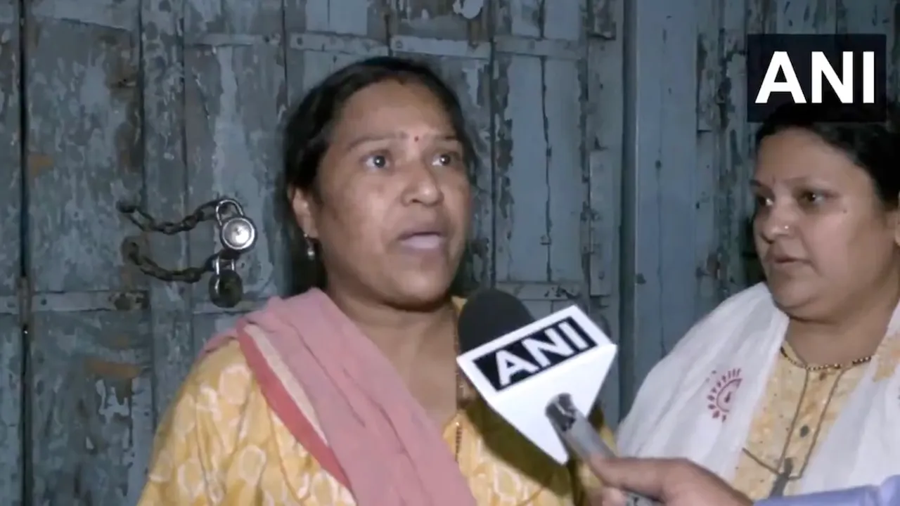 An eyewitness and local from Hansapuri area recounts violence unleashed by the Muslim mob