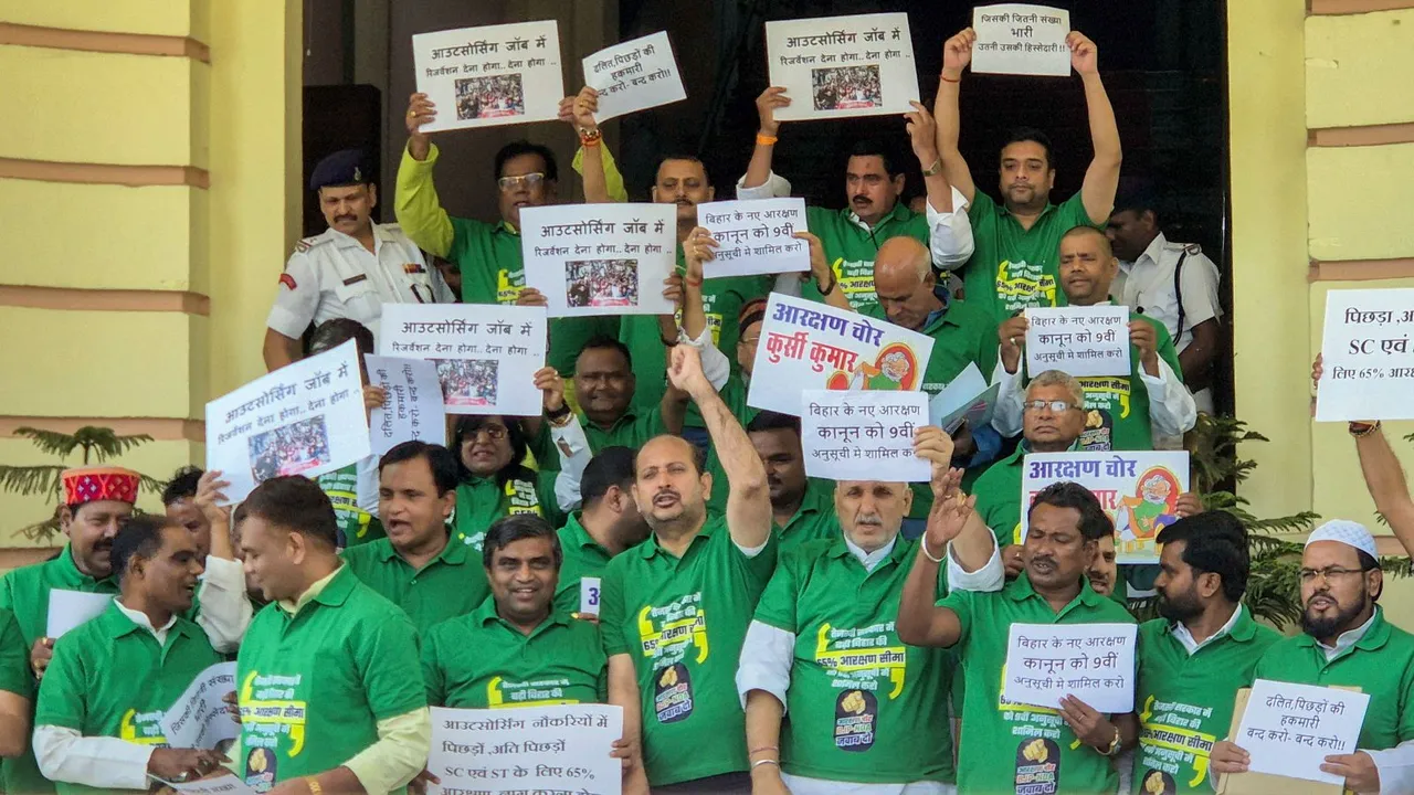 Bihar Budget session RJD Protest