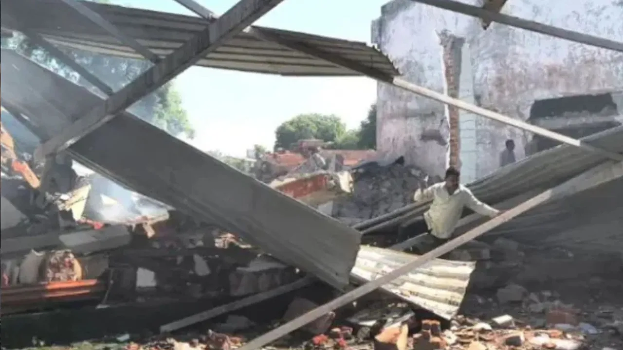 Firecrackers factory blast