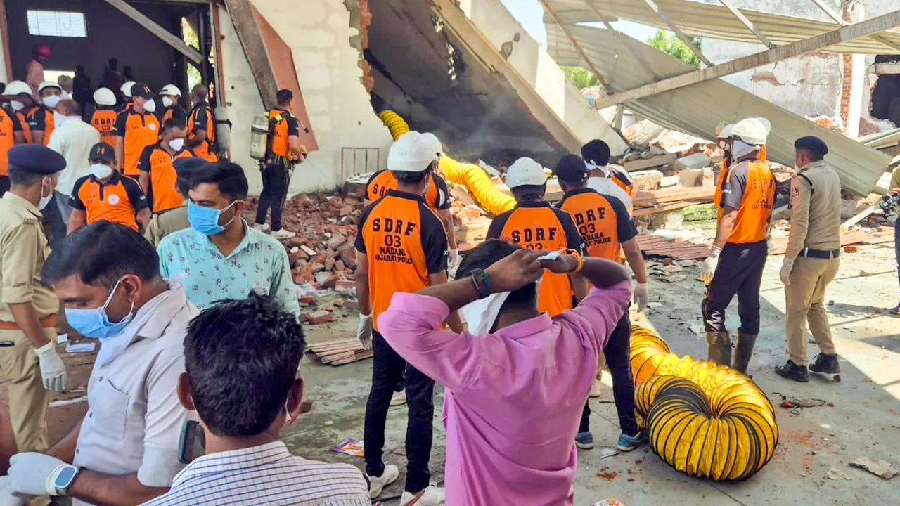 Rescue operation underway after a blast at a firecracker warehouse led to a blaze and collapse of the building in Gujarat's Banaskantha district on Tuesday, April 1, 2025.