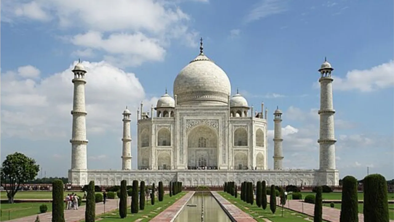 Taj Mahal image