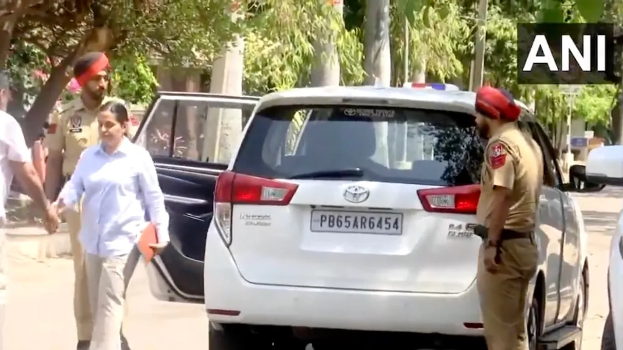 A team of Counter Intelligence, Punjab Police arrive at the residence of LoP and Congress leader Partap Singh Bajwa on Sunday, April 13, 2025.