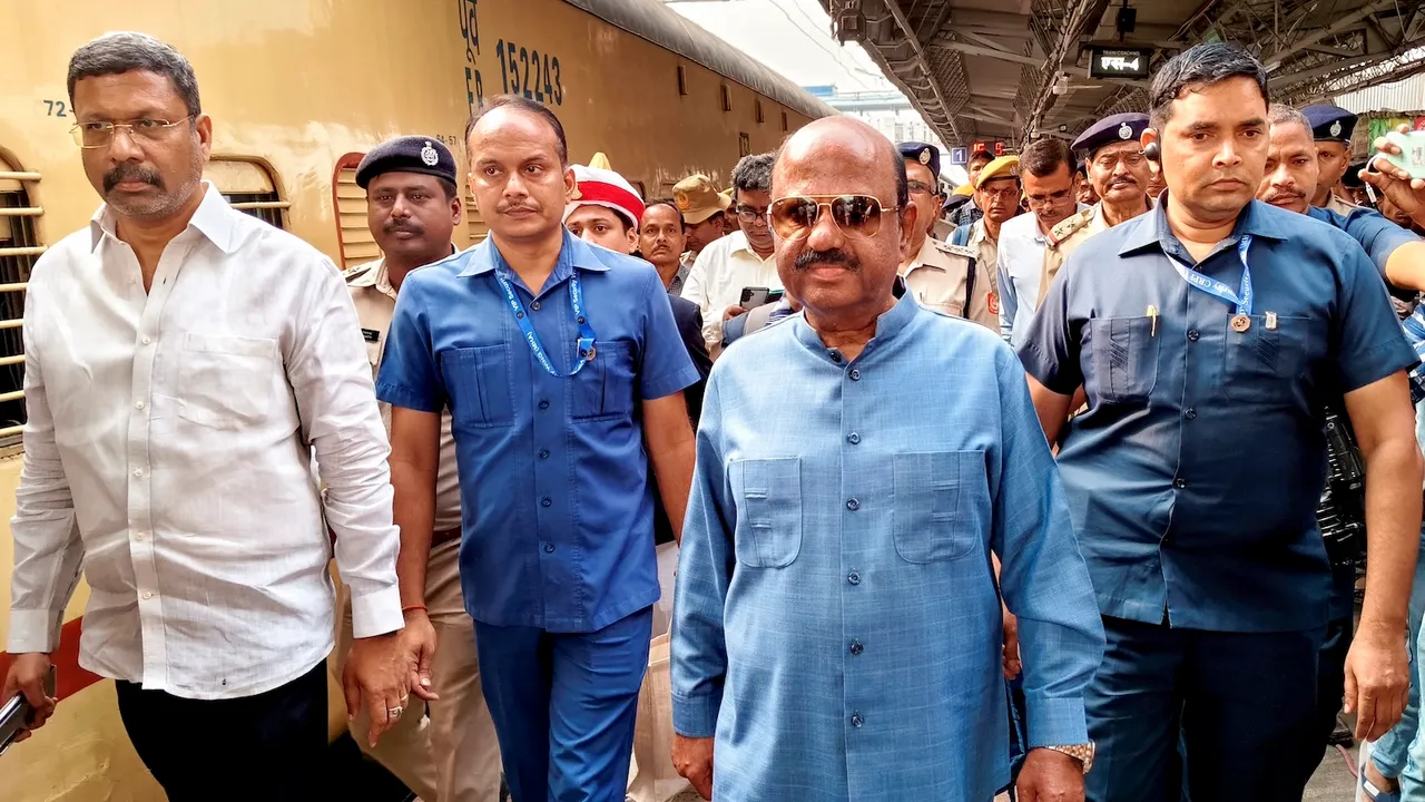 West Bengal Governor CV Ananda Bose arrives at Malda Town railway station to visit a relief camp to meet those displaced by the violence that erupted during a protest against the Waqf (Amendment) act, 2025, in Malda, Friday, April 18, 2025.