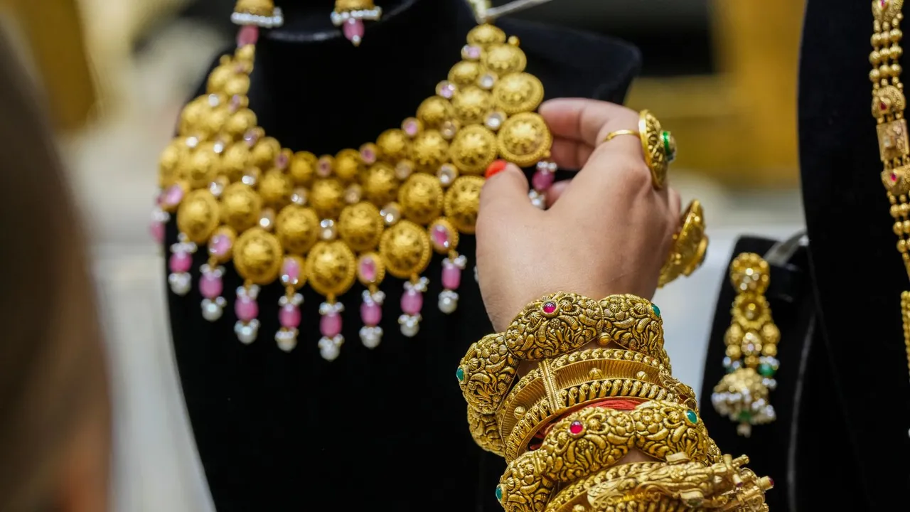 Gold Jewelry Gold Image Gold Rate Gold Prices Jewellery